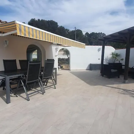 Cheerful 2-Bedroom Villa With Private Pool Calp Exterior photo
