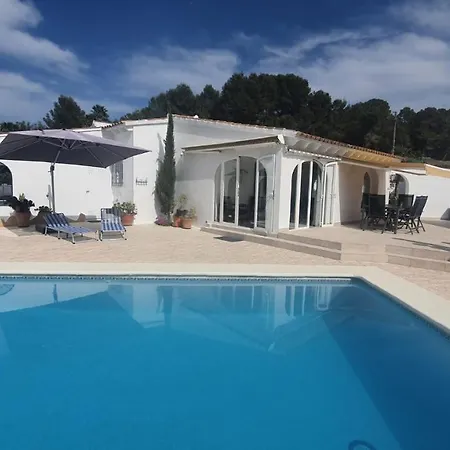 Cheerful 2-Bedroom Villa With Private Pool Calp Exterior photo